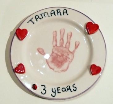 8�nch plate with hand print and personalized message